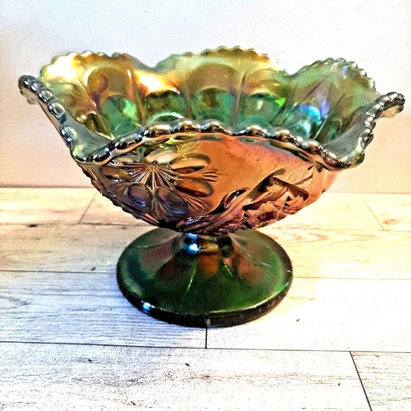 Vintage Imperial Green Carnival Glass Compote Stem Bowl Spider Web Interior - Picture 1 of 10